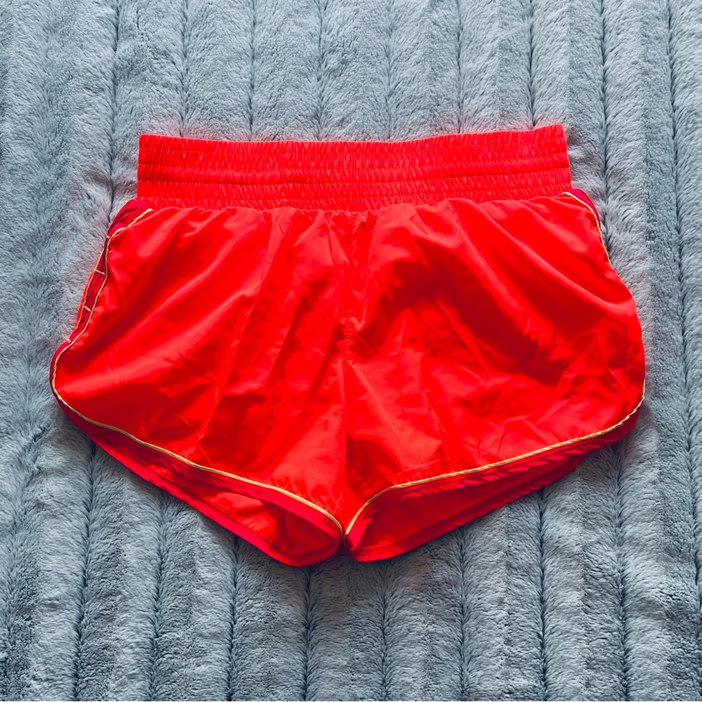 HIND running shorts